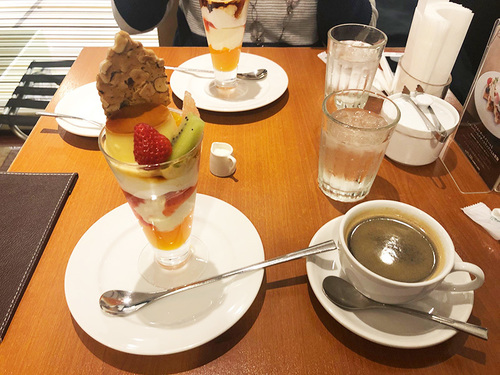 20191223 cafe2.jpg